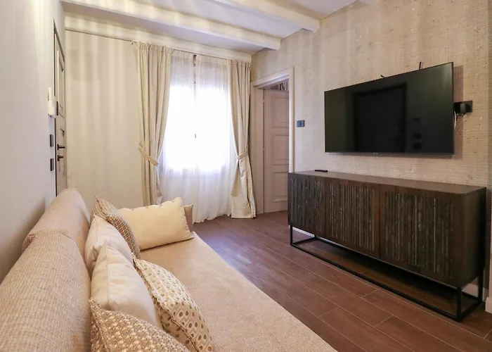 Avenue Luxury Townhouse Lägenhet