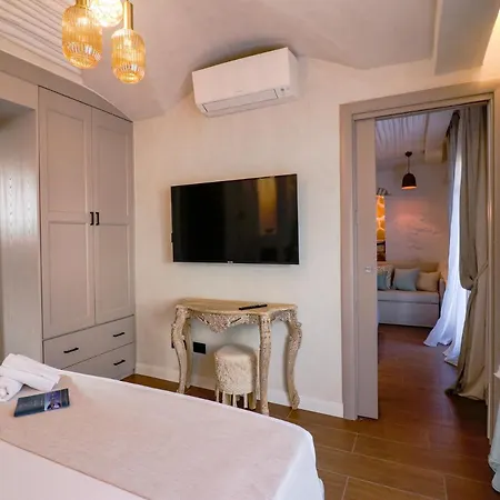 Avenue Luxury Townhouse *