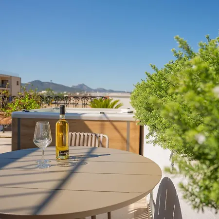 Lejlighed Avenue Luxury Townhouse