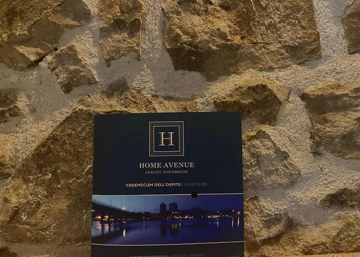 Avenue Luxury Townhouse Апартаменты Ольбия