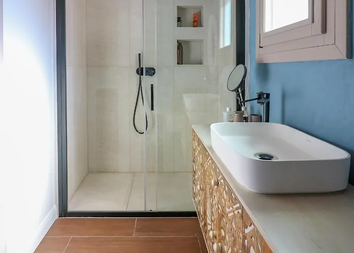 Avenue Luxury Townhouse Ольбия