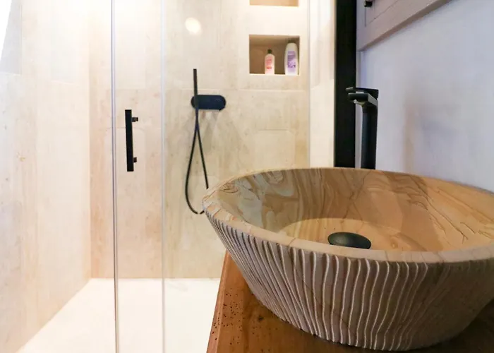 Avenue Luxury Townhouse * Ольбия